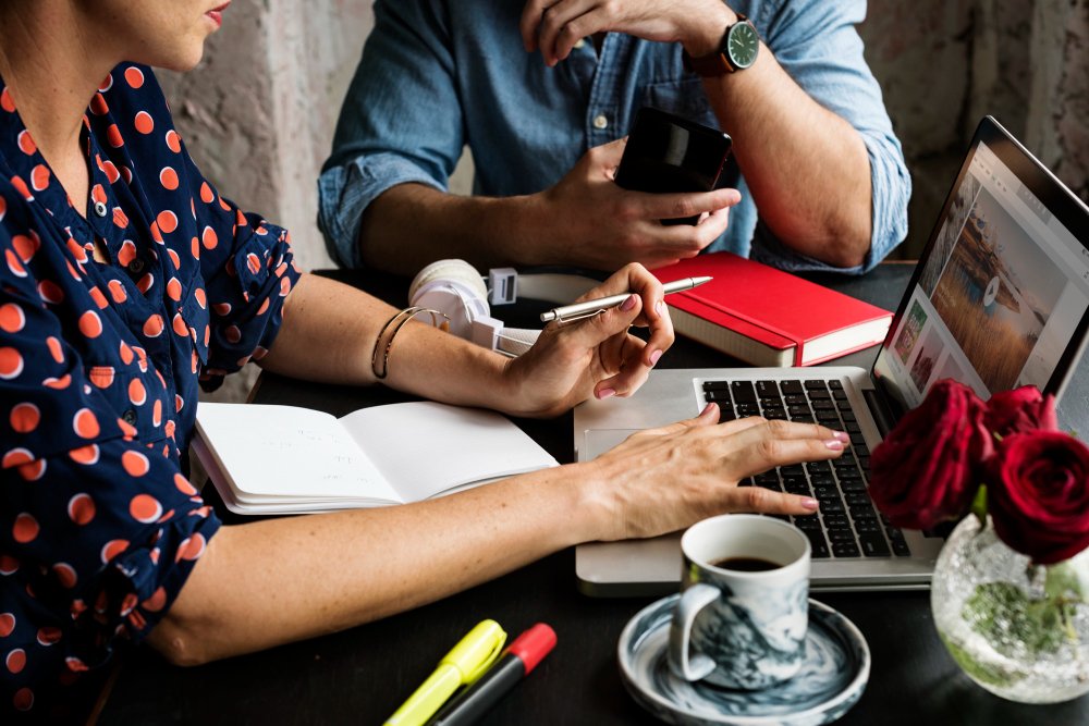 Social Media Hacks for Small Business: Proven Tips to Boost Growth